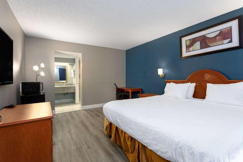 Baymont By Wyndham Marianna Hotell Rom bilde